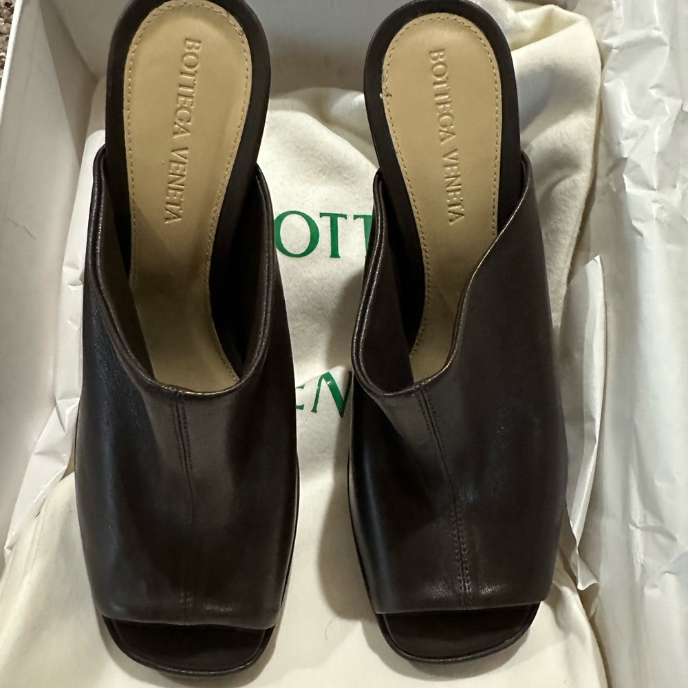 Bottega Veneta